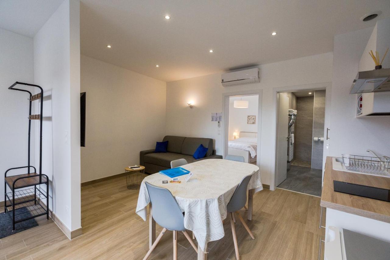 Sollaris Appartement 1Ere Etage A 11Km De Europa-Park Friesenheim ภายนอก รูปภาพ